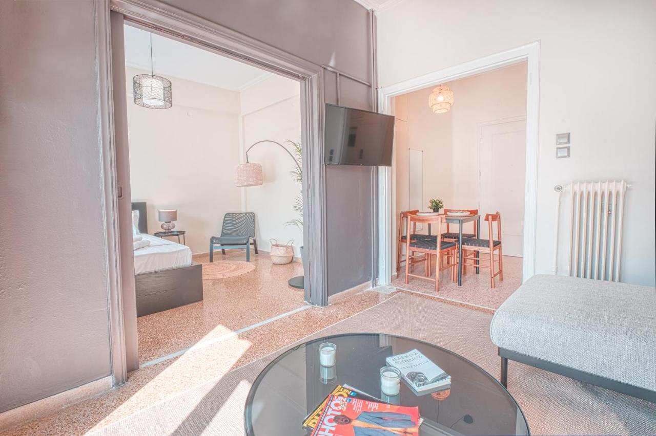 Koukaki Apartament