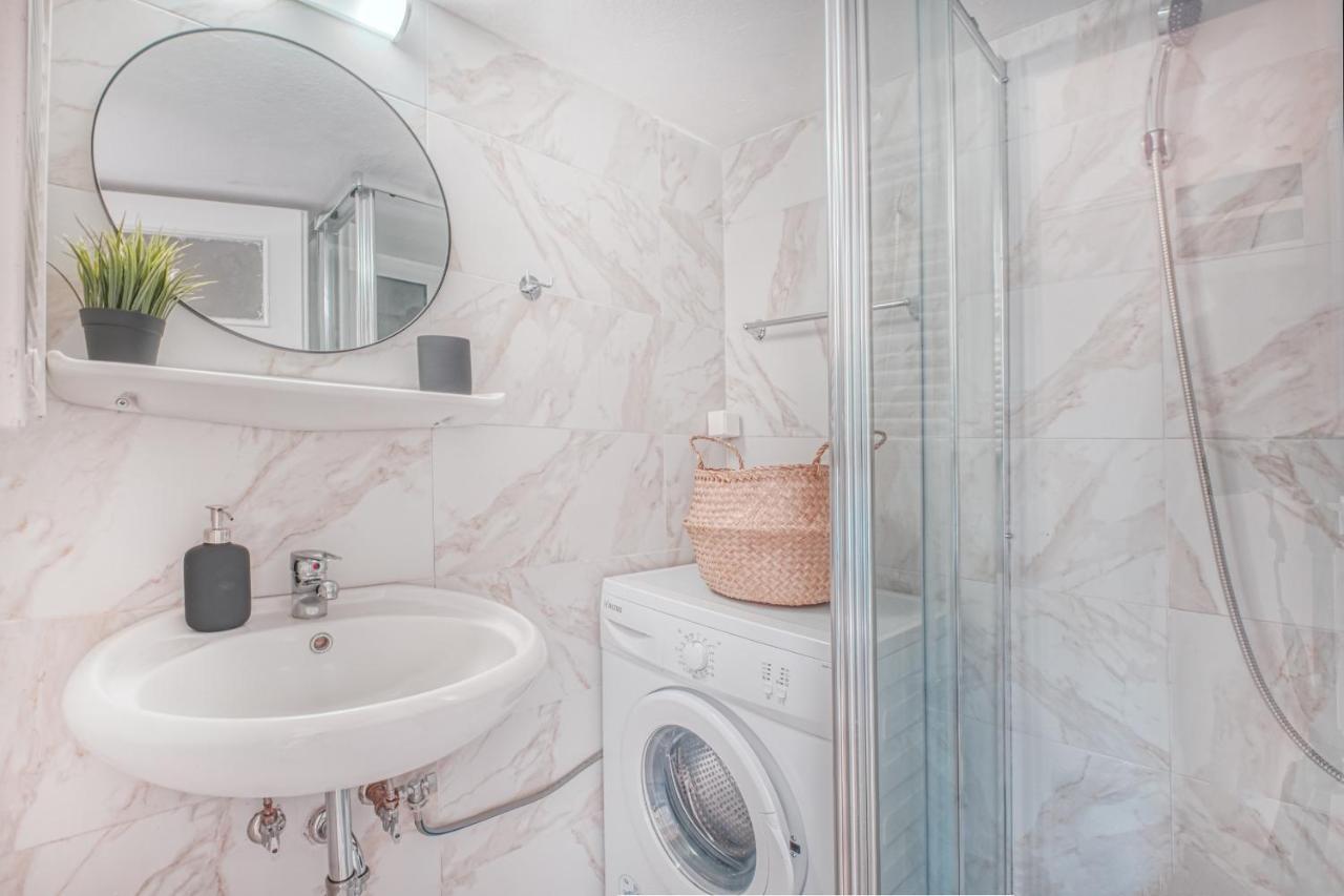Koukaki Apartament